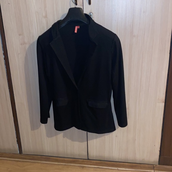 Womens Black summer coat - Picture 3 of 11